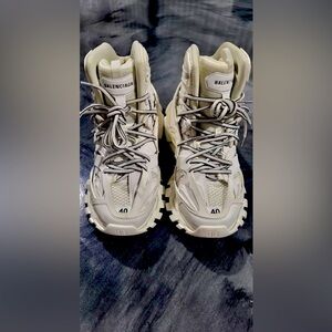 Women’s Balenciaga Trac Hike size 40 (US) 10